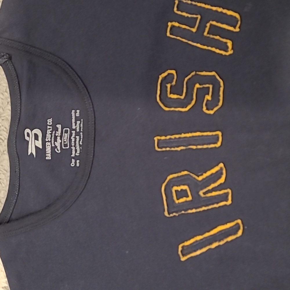 Notre Dame tee - Picture 2 of 3